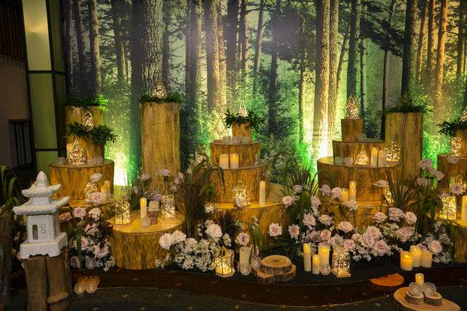 Không gian tiệc cưới đẹp như mơ của dàn sao Vbiz 2019