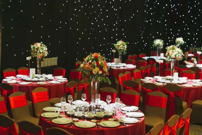 Không gian tiệc cưới đẹp như mơ của dàn sao Vbiz 2019