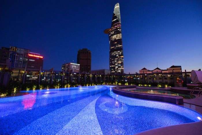 Không gian tiệc cưới đẹp như mơ của dàn sao Vbiz 2019