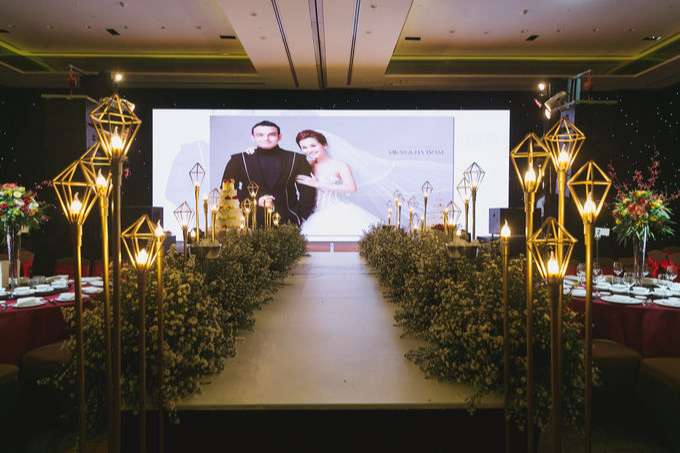 Không gian tiệc cưới đẹp như mơ của dàn sao Vbiz 2019