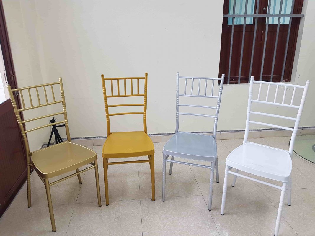 ghế chiavari tiffanyđủ màu
