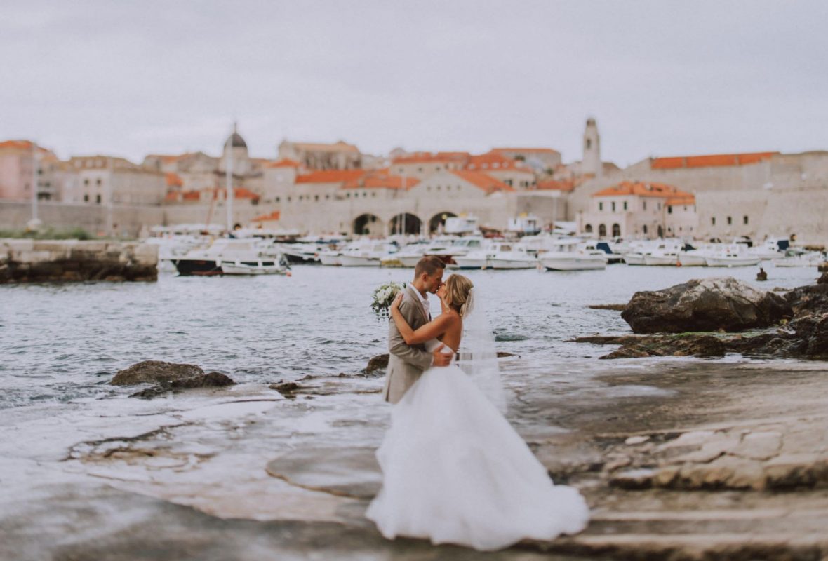 le cuoi o nuoc ngoai