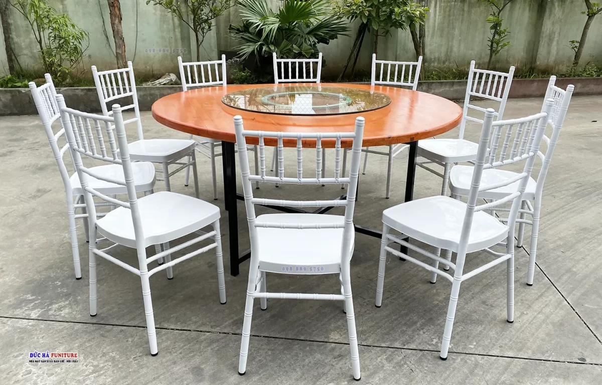 Bộ bàn tròn 10 ghế chiavari trắng