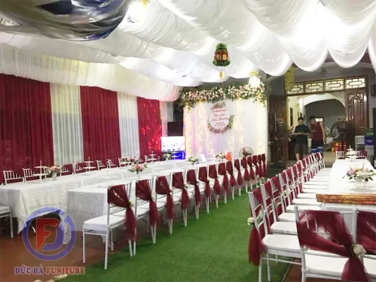 bàn ghế đám cưới tại Bắc Giang